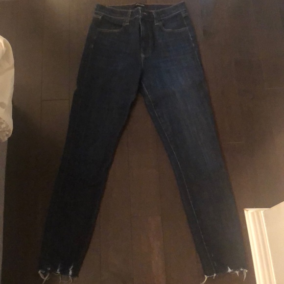 J Brand Alana high rise crop skinny stretch - Picture 6 of 9